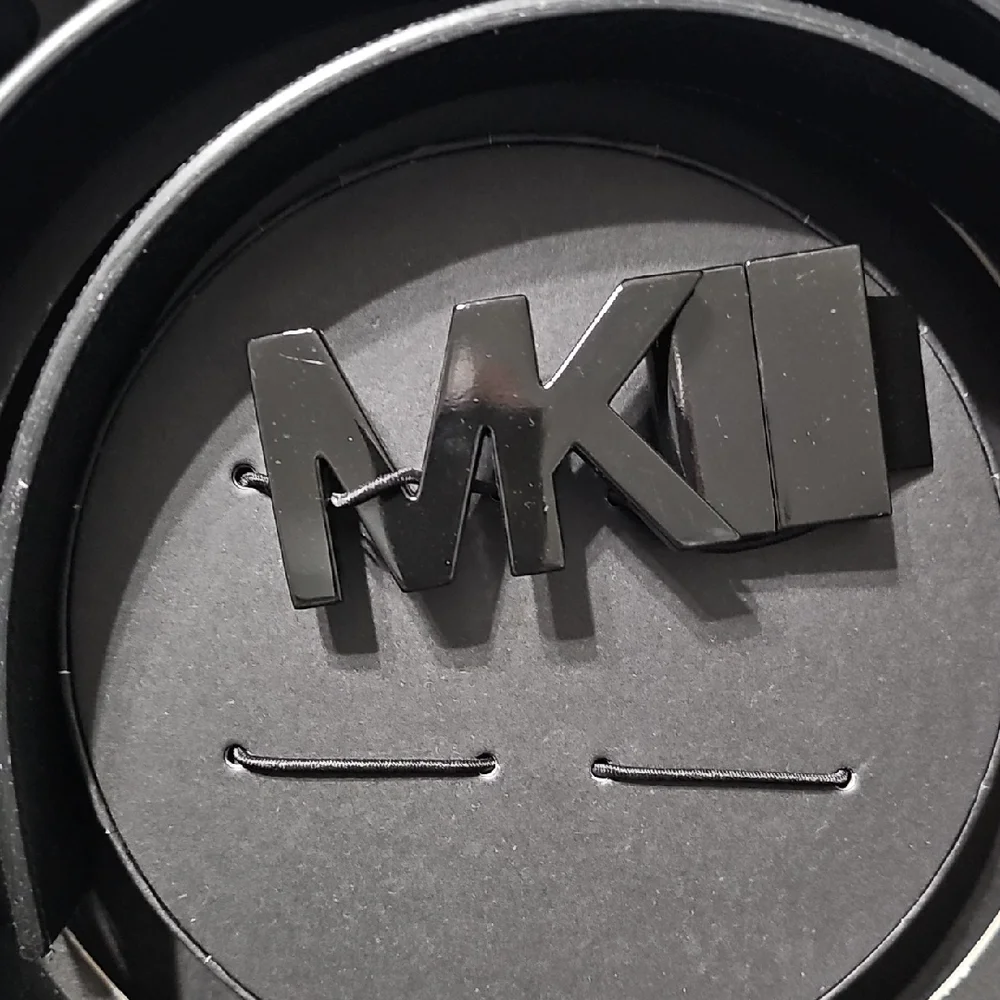 Michael Kors Black Leather Belt with MK Logo Buckle - Picture 2 of 6